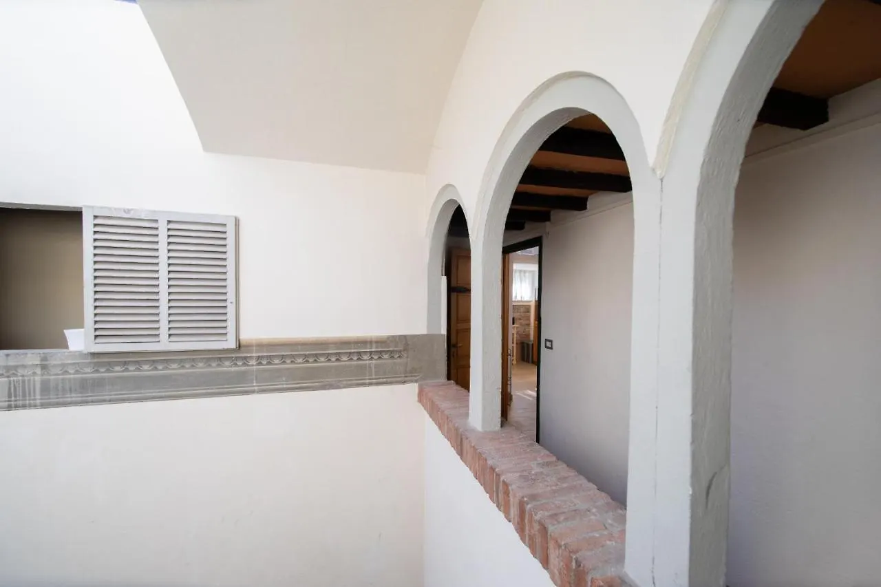 Rooftop Delight With Terrace Lucca 0*,